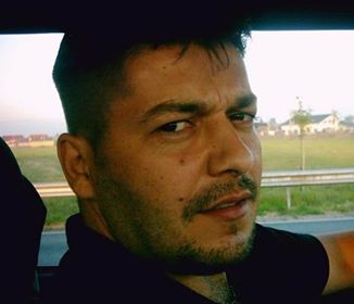 A fost prins tatăl care și-ar fi ucis copilul de 8 ani cu sânge rece! A vrut să-și taie venele