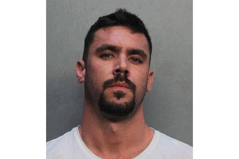 Tun pe timp de pandemie! Un tânăr și-a cumpărat un Lamborghini din ajutoarele de la stat