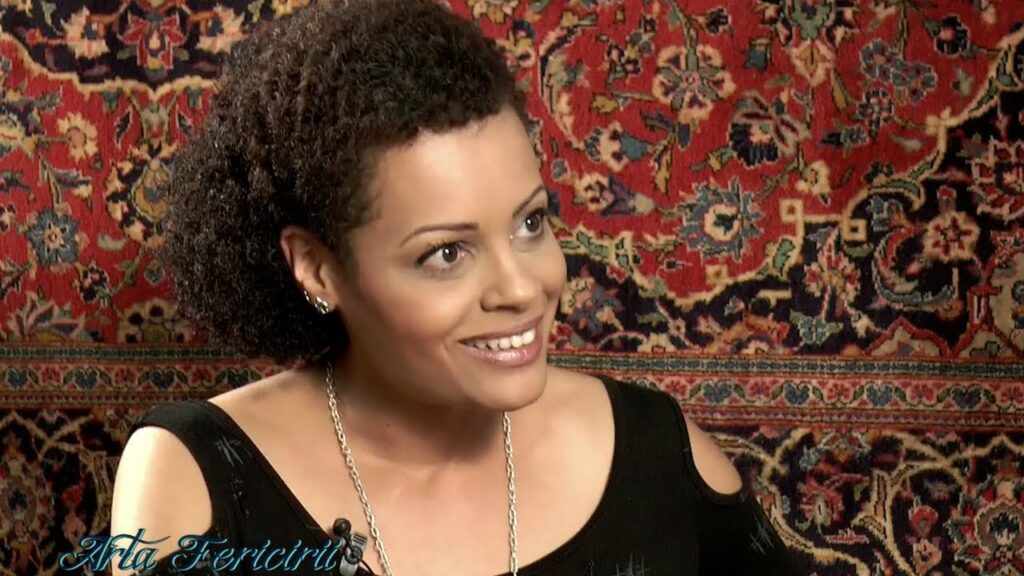 „Dosare de presă”- Laura Nureldin: „Oamenii nu mai au răbdare. Mai știm ceva despre Balena albastră?”