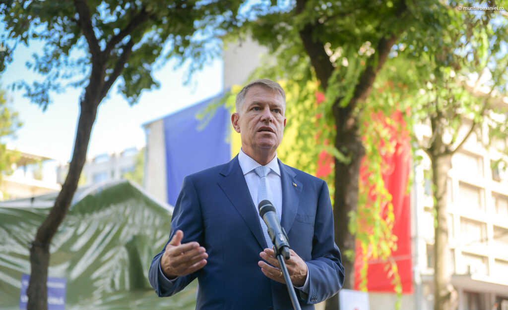 Breaking News. Iohannis a semnat! Ce-i așteaptă pe români?