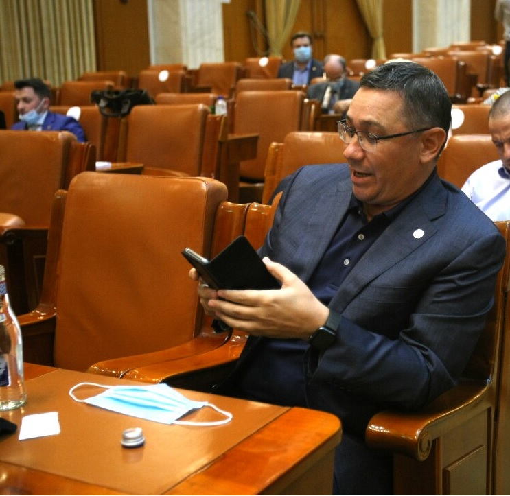 L-au năucit pe Ponta! Nu va uita toată viaţa decizia ÎCCJ. Marţi, 3 ceasuri rele
