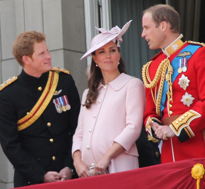 Dezvăluiri senzaționale despre ruptura din Casa Regală Britanică. Cearta între prinții William și Harry a început de la neveste!