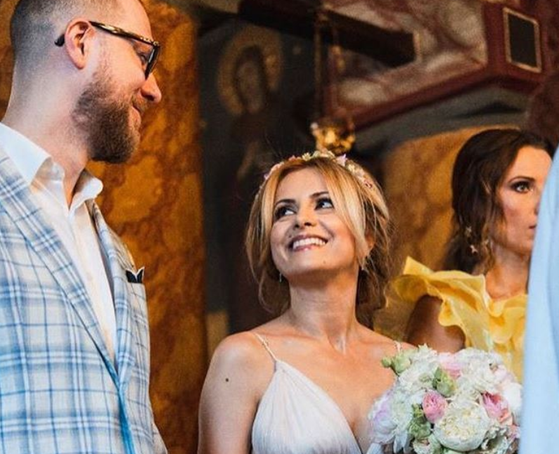 Vedeta de la Antena 1, de nerecunoscut. Declarații proaspete: „Suntem într-o altă etapă”