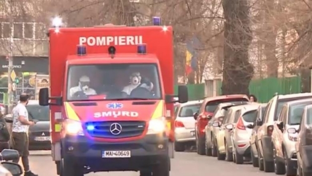 Panică la Spitalul Găești. Două persoane infectate cu COVID-19 au fugit din spital
