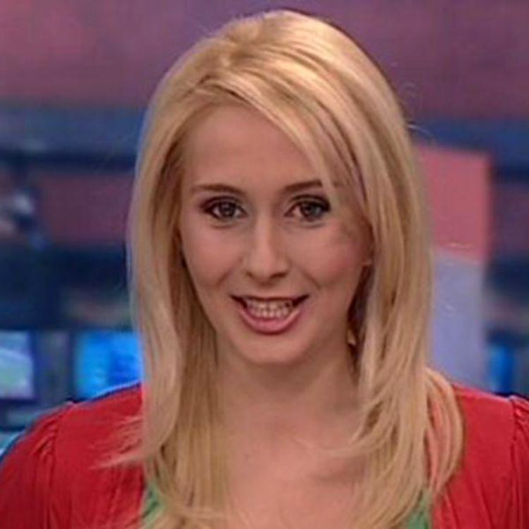 Vă mai aduceți aminte de Crina Abrudan? Ce face fosta știristă acum. Nu vă vine să credeți