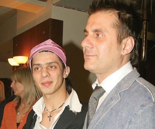 Ce face dragostea părintească? Prins cu prafuri, fiul unui artist celebru a fost internat forțat chiar de tată