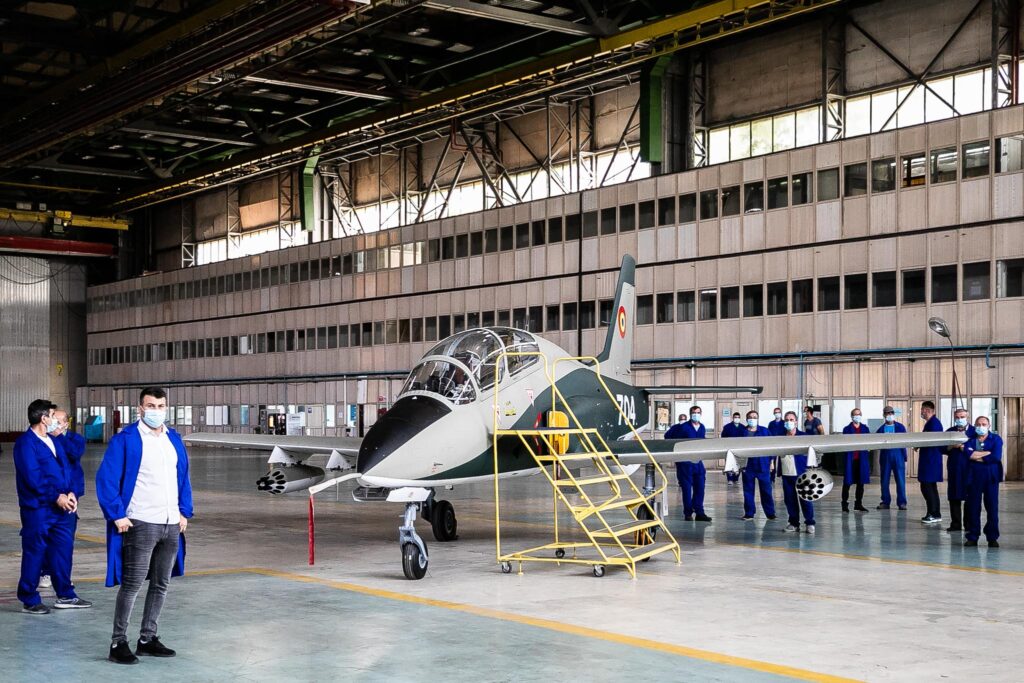 Concurența între companiile aviatice low-cost a devenit disperată! Strategia kamikaze!