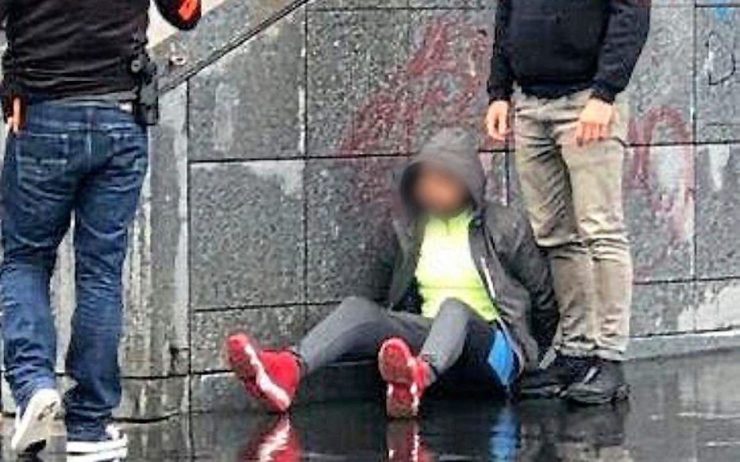 Demența teroriștilor. Redacția Charlie Hebdo pierea în flăcări