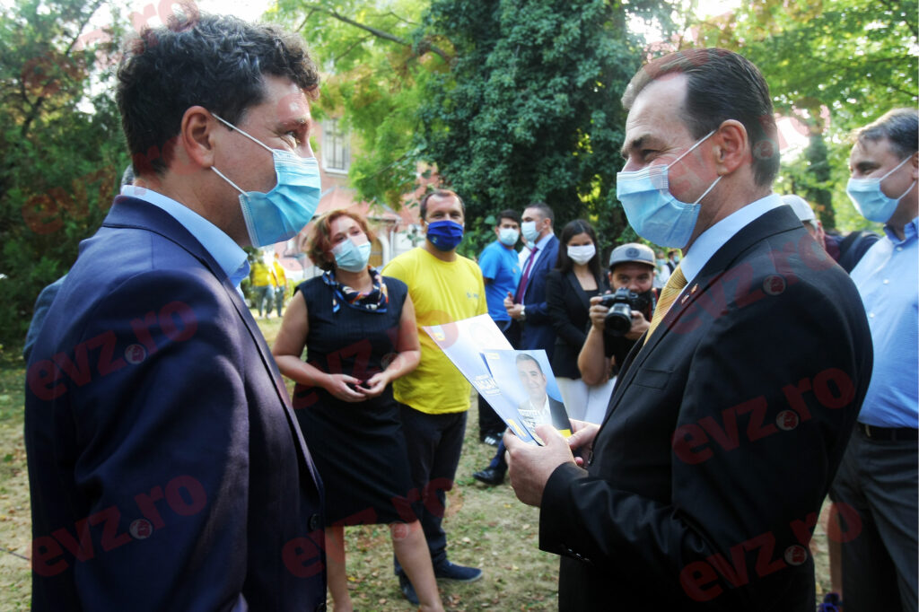 Alegerile locale, „tocate” de mass-media străine. Cine a câștigat, de fapt, duminică?