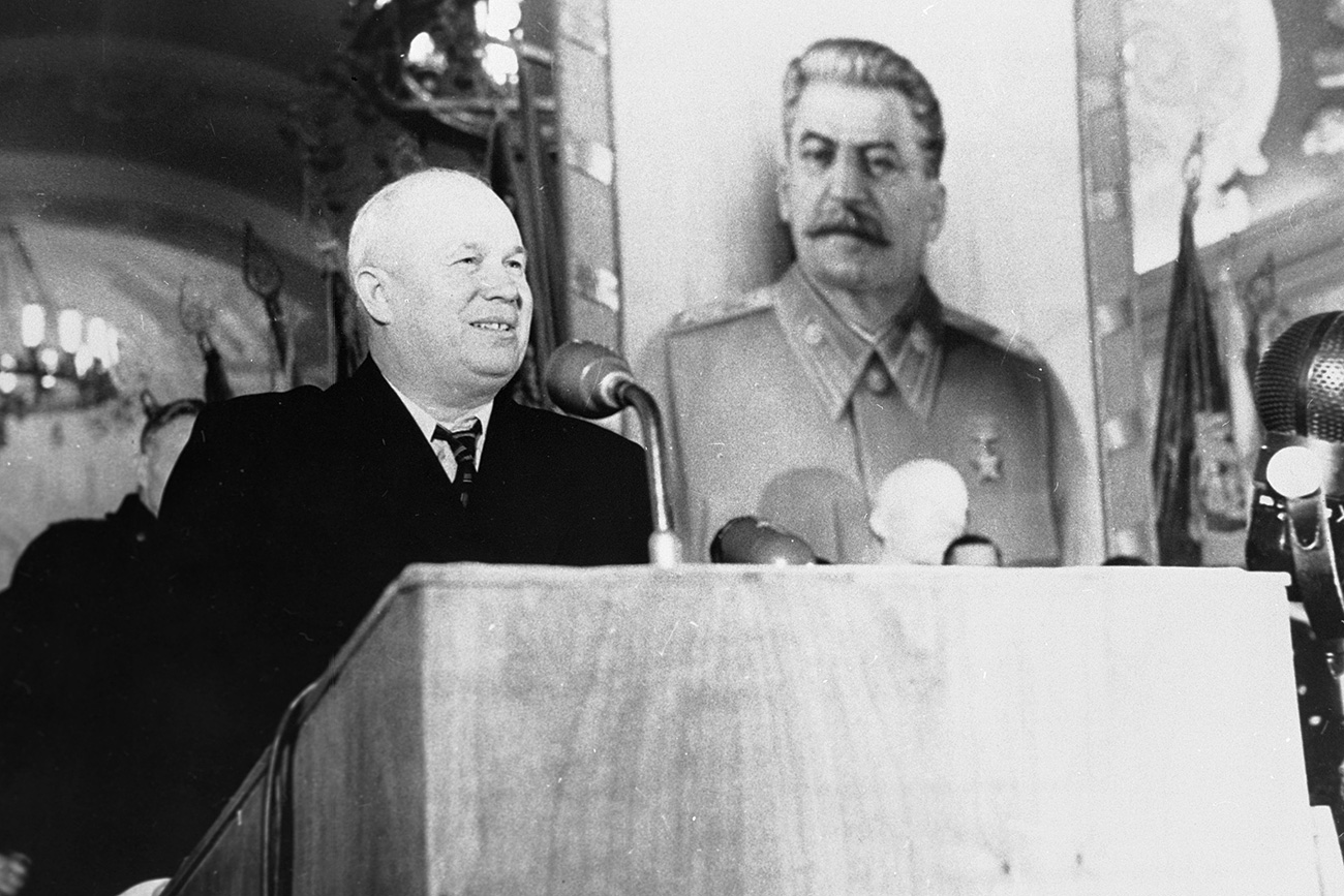 Cum a încercat „Toarșu Nikita Sergheevici” să „coafeze” stalinismul