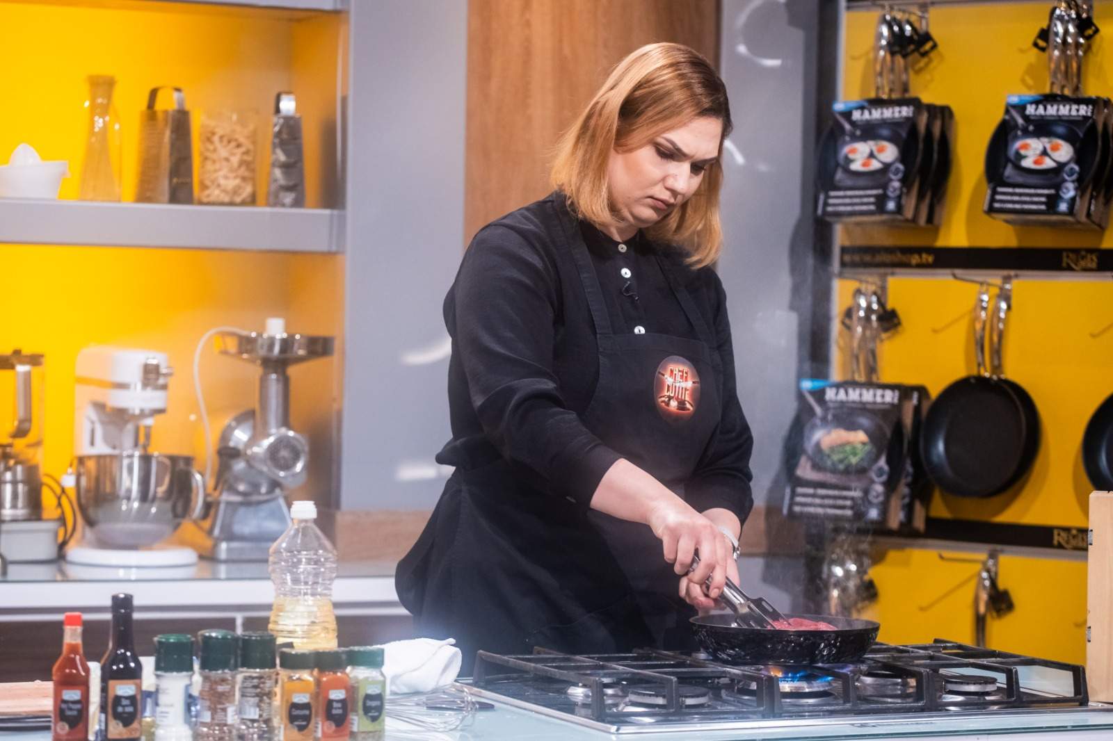 Bucătăreasa lui Harry și Meghan, la Chefi la cuțite. „Făceam mâncare pentru elita Londrei”