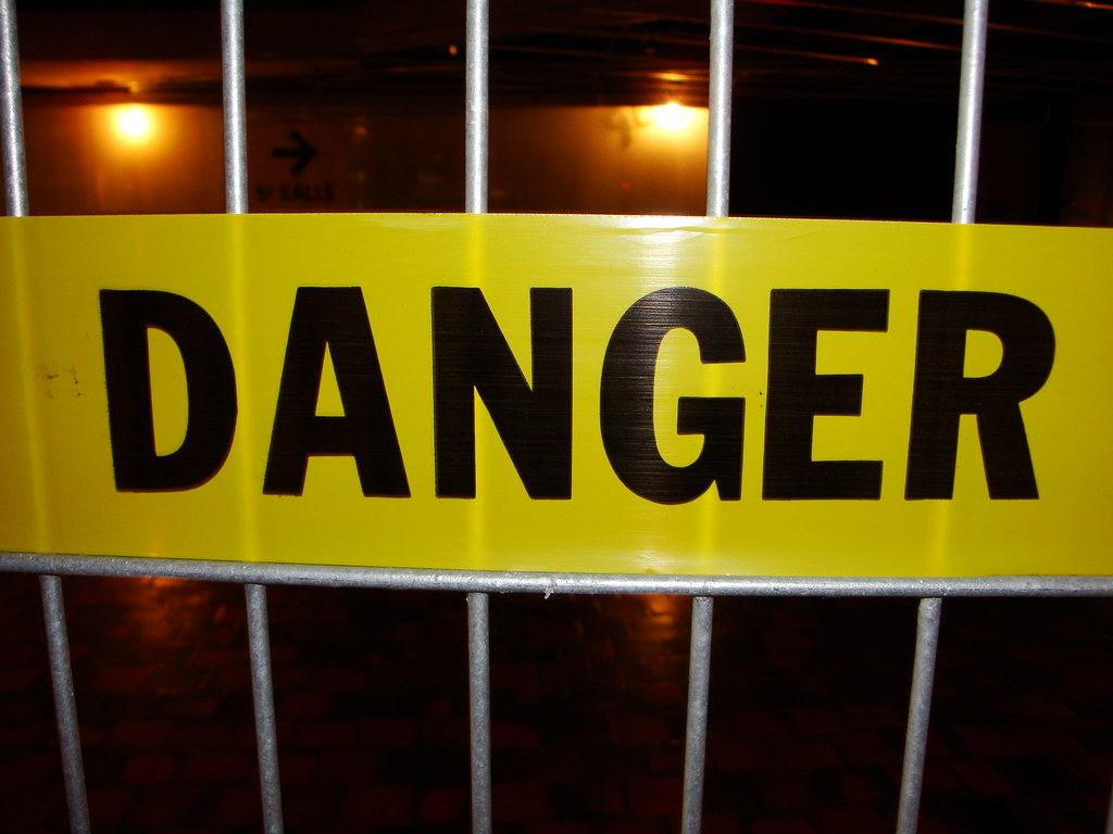 Atenție, părinți! E pericol de moarte. Un joc fatal se răspândește printre adolescenți