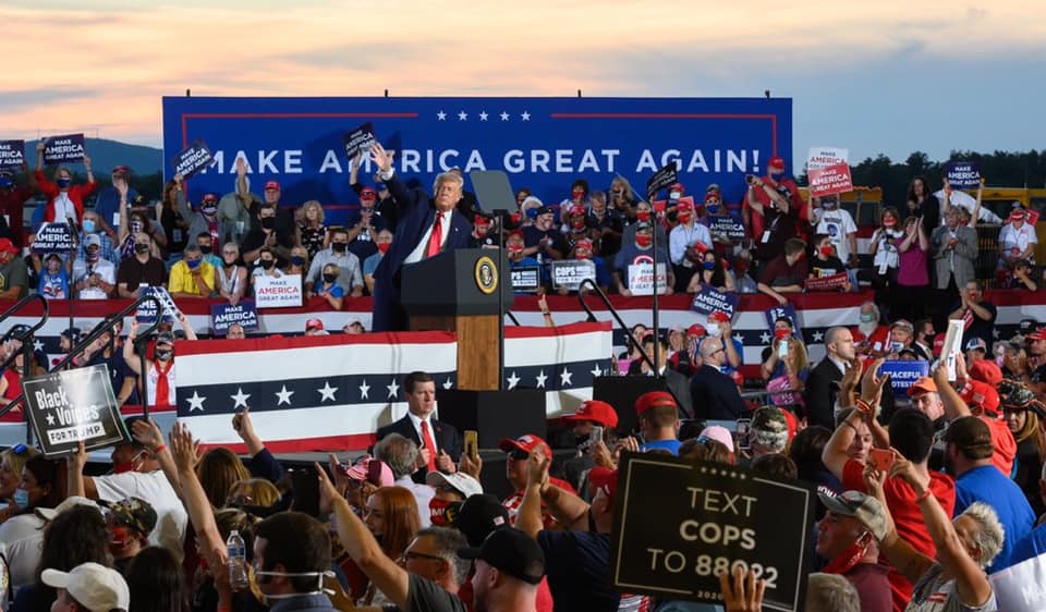 Trump: Gata cu antirasismul în administrație