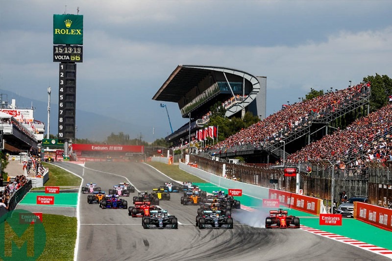 Puhoi de lume la Grand Prix-ul emilian. Este a treia cursă de Formula 1 cu spectatori
