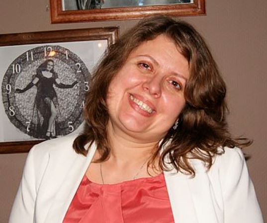 Crimă abominabilă în Rusia! O profesoară și-a spânzurat copilul cu o pereche de colanți
