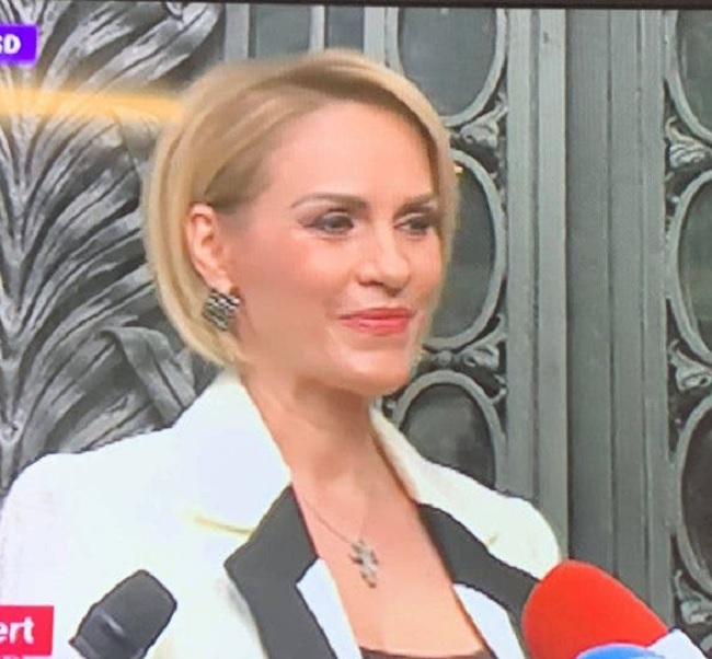 gabriela firea tunsa scurt 2020