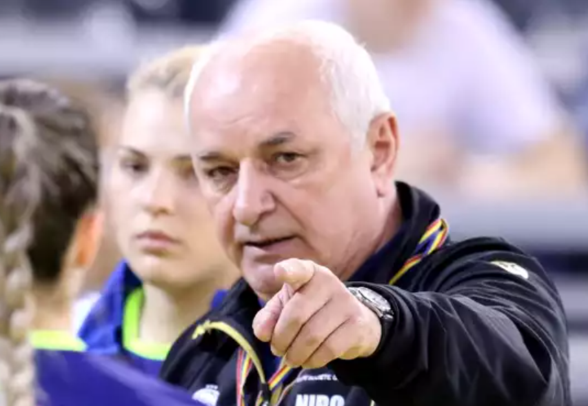Încă un nume greu, testat pozitiv. Antrenorul legendă din România are Covid-19!