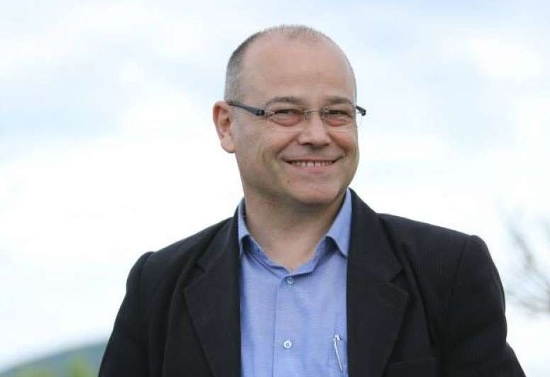 Un profesor iubit a fost răpus fulgerător! Medicii nu l-au mai putut ajuta