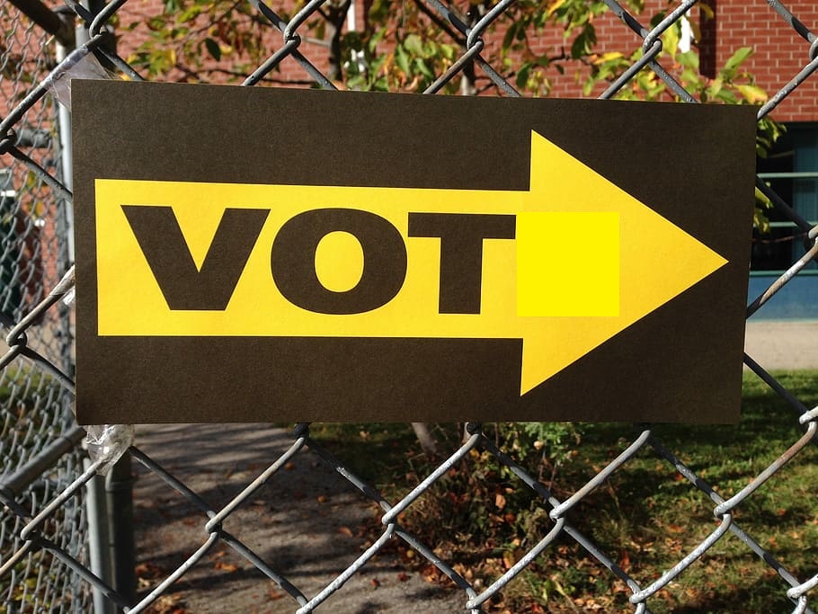 Un alt nume greu la alegeri! Vedeta a stat la închisoare şi are război cu primarul din Leicester