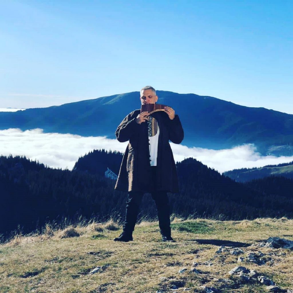 Damian Drăghici, dezvăluri încredibile despre viaţa sa. Cum e corect: rrom sau țigan? Ce răspuns a dat artistul