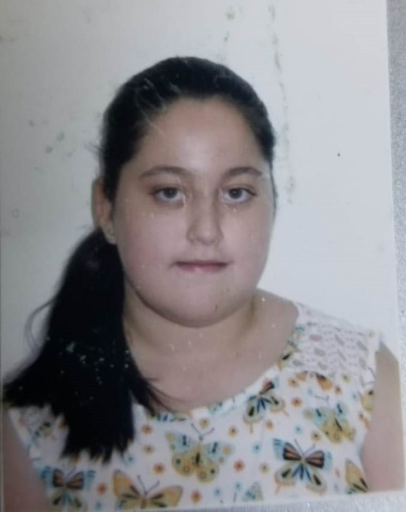 Fetiță de 12 ani dispărută de acasă. Dacă ați văzut-o sunați la poliție!