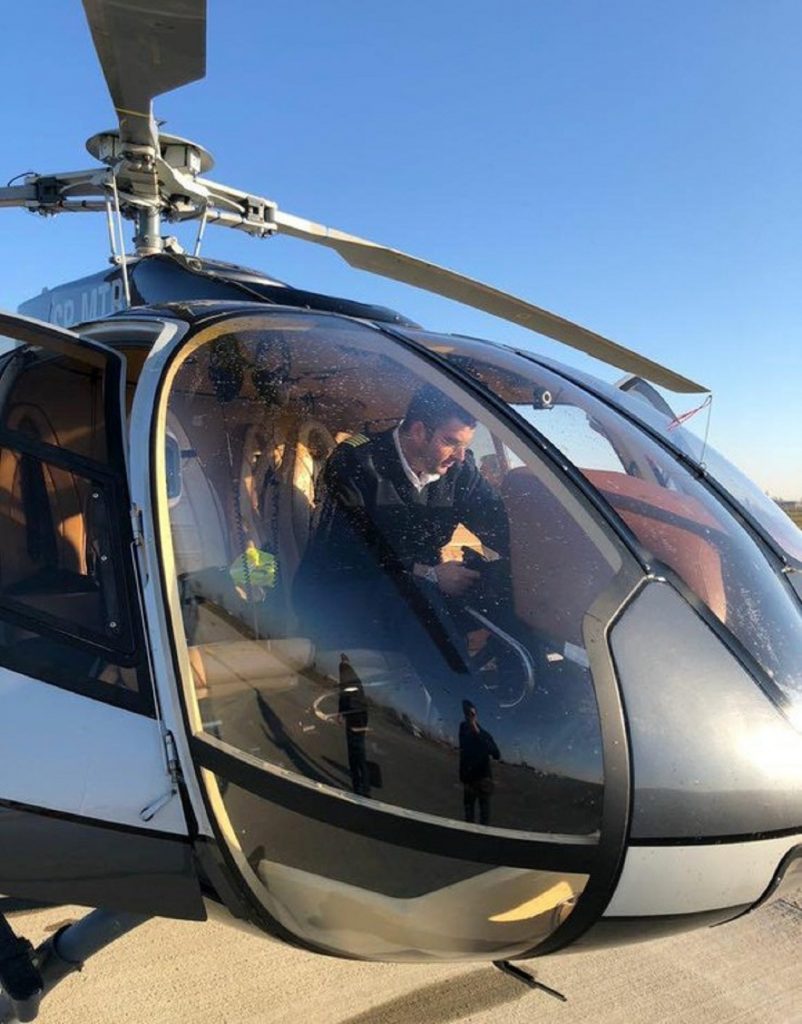 Meniul lui Victoraș Micula atunci când călătorește cu avionul privat. Doar în filmele cu milionari mai vezi așa ceva