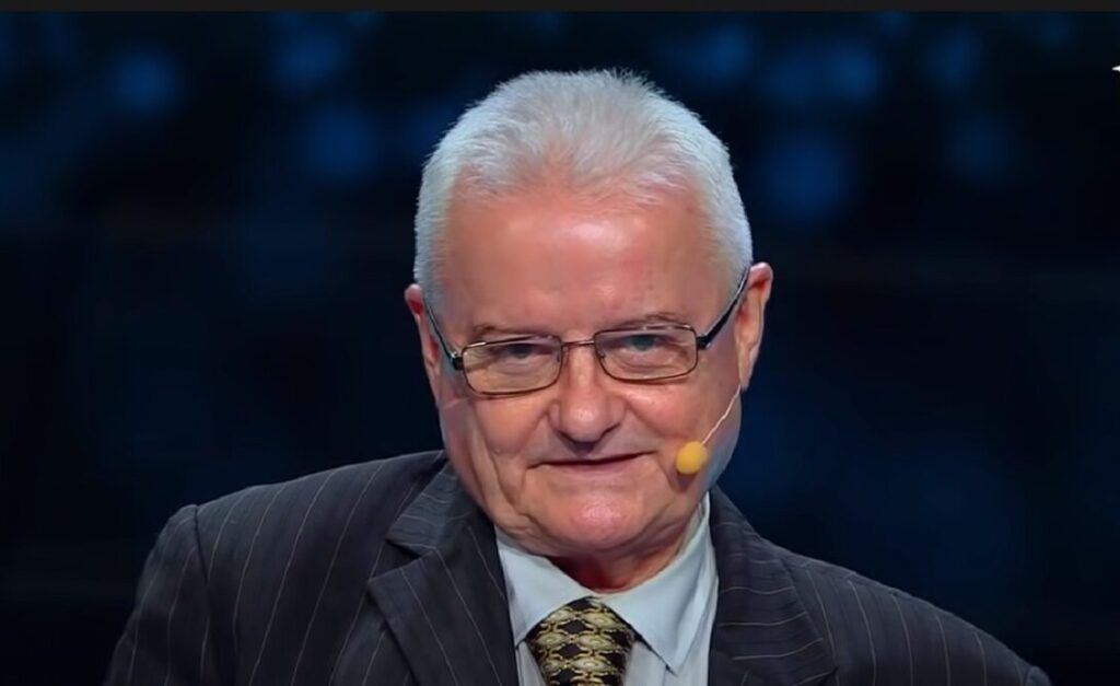 Irinel Columbeanu surprinde din nou! Umblă la cutiuța cu amintiri de miliardar