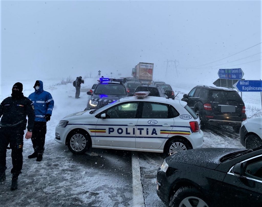Avertisment nowcasting de la ANM. Viscol în mai multe județe din România