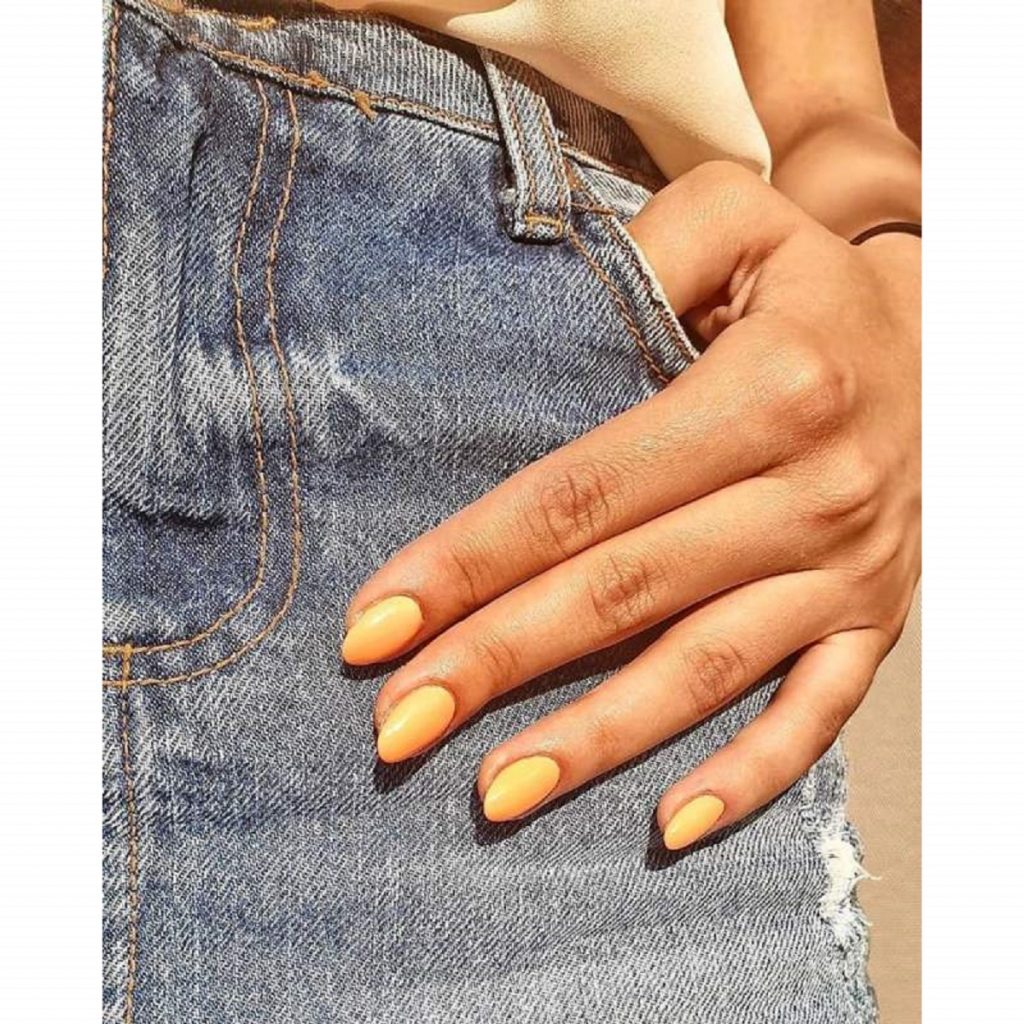Merită să apelezi la o construcție gel pentru unghiile tale?