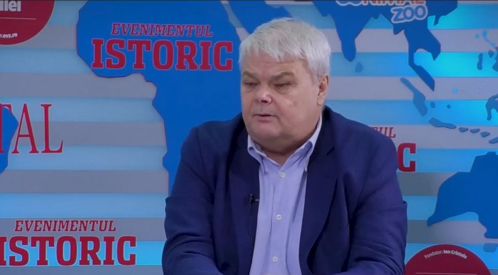 „Am vrut să mă fac astronaut”. Legătura lui Bogdan Ficeac cu cercetarea în domeniul fizicii