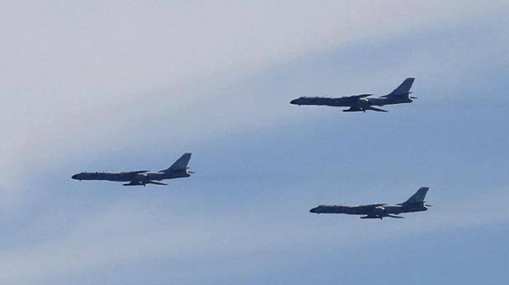 China trimite 20 de avioane de luptă și bombardiere deasupra Taiwanului
