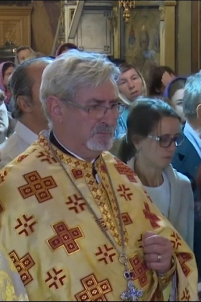 Iisus Hristos către Pilat:  ”N-ai avea nici o putere asupra Mea, dacă nu ţi-ar fi fost dat ţie de sus.” Ioan 19,11