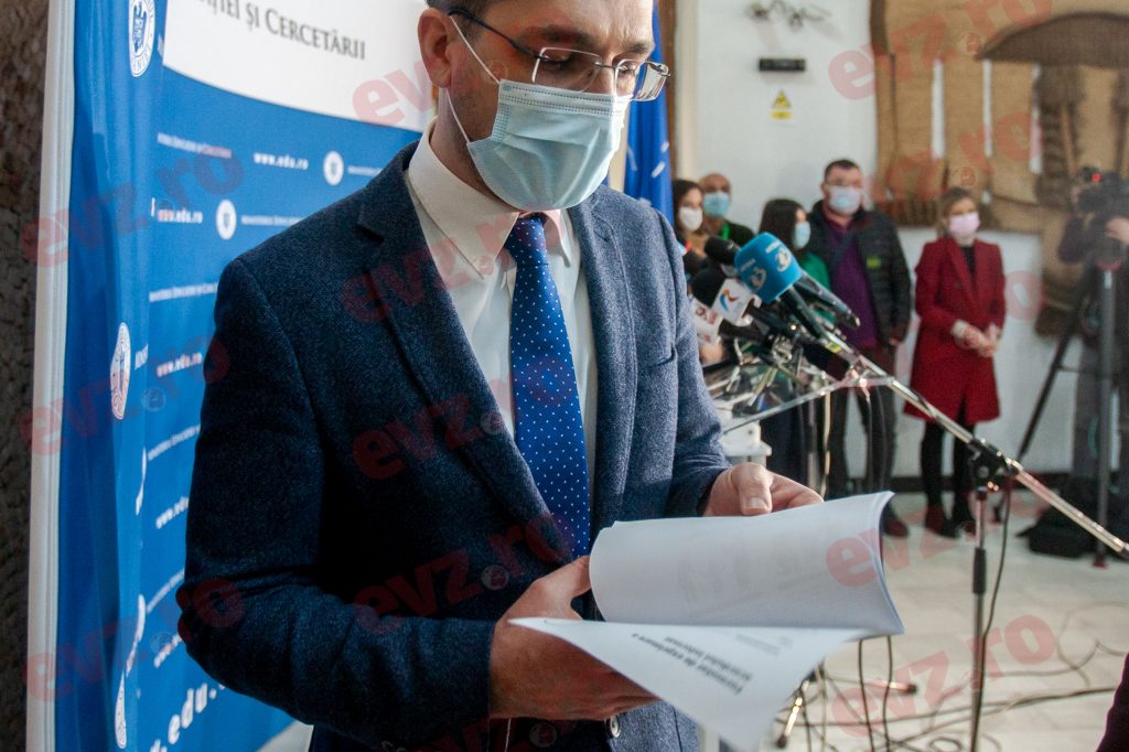 Acuzații grave la adresa lui Vlad Voiculescu: „A pus în pericol sistemul de apărare”