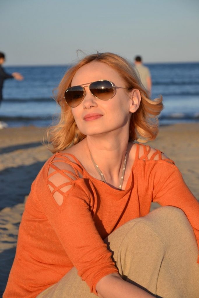 Fosta jurnalistă Liana Alexandru, în calvarul infecției cu tulpina sud-africană. „Dacă acesta e finalul, atunci nu i te poți opune”