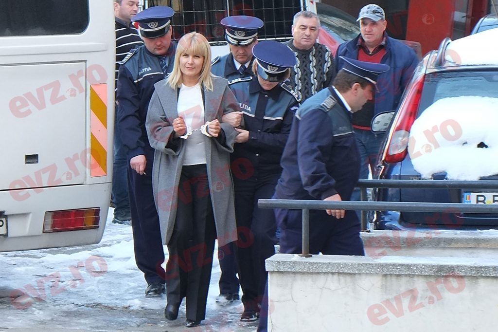 Ce se întâmplă cu Elena Udrea pe perioada de carantinare din închisoare. Ce drepturi are aceasta