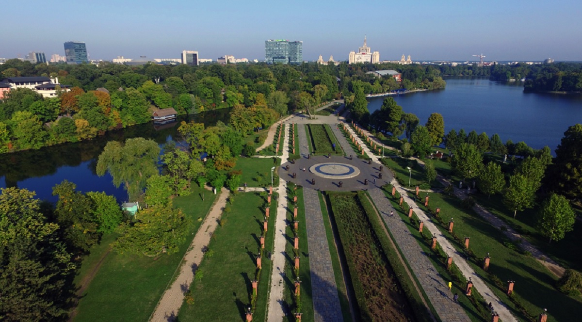 Primăria Capitalei vrea să recupereze patru hectare din parcul Herăstrău