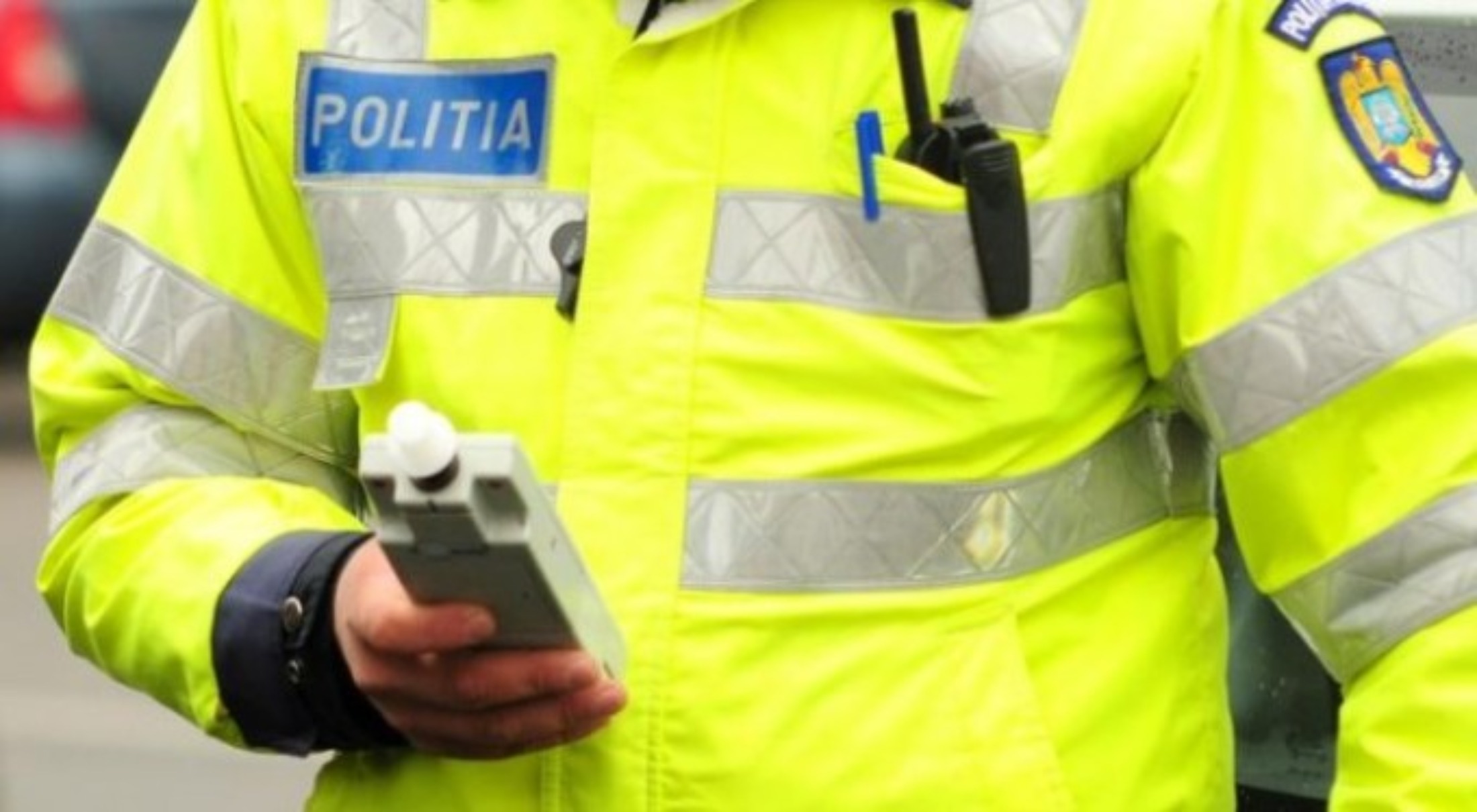 Patru polițiști de la Rutieră, arestați la domiciliu. Cu ce i-au prins procurorii
