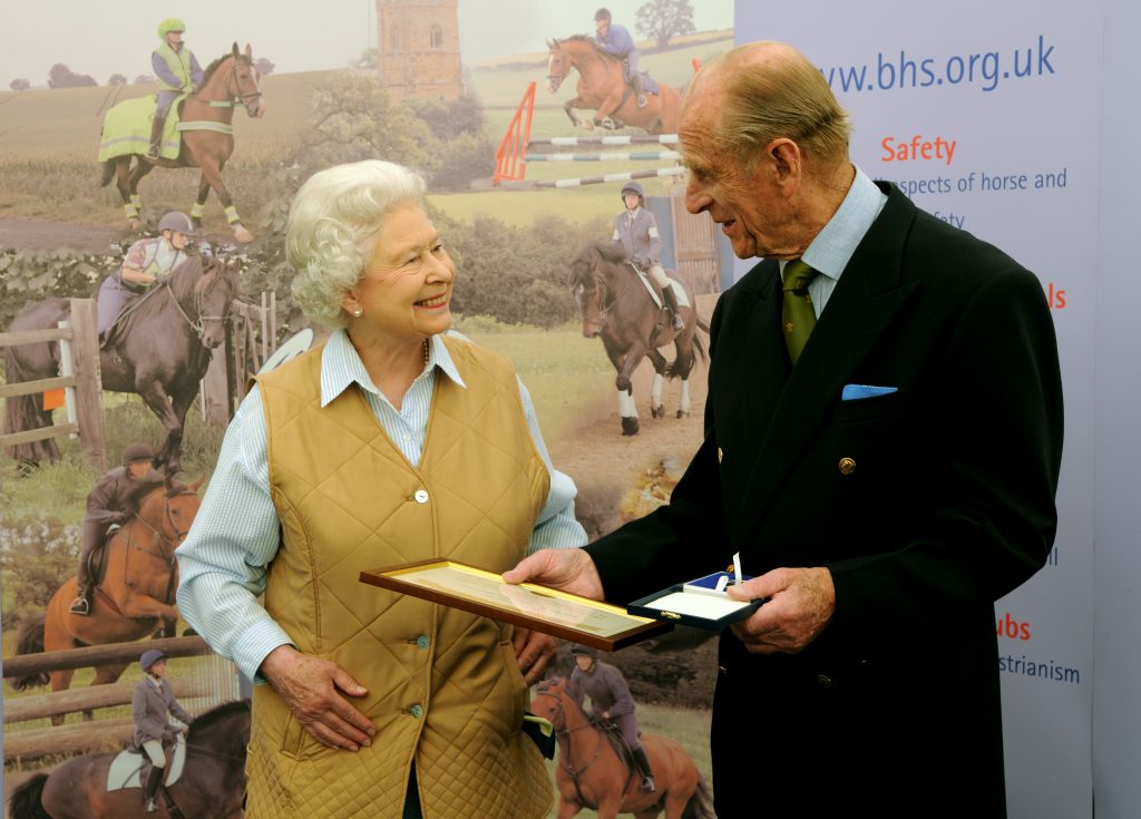 Prințul Philip al Marii Britanii a suferit o intervenție cardiacă. Care este starea lui