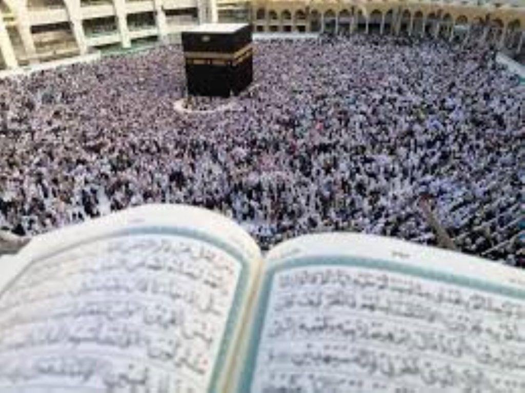 Arabia Saudită va accepta la pelerinajul anual de la Mecca numai persoanele vaccinate anti-COVID-19
