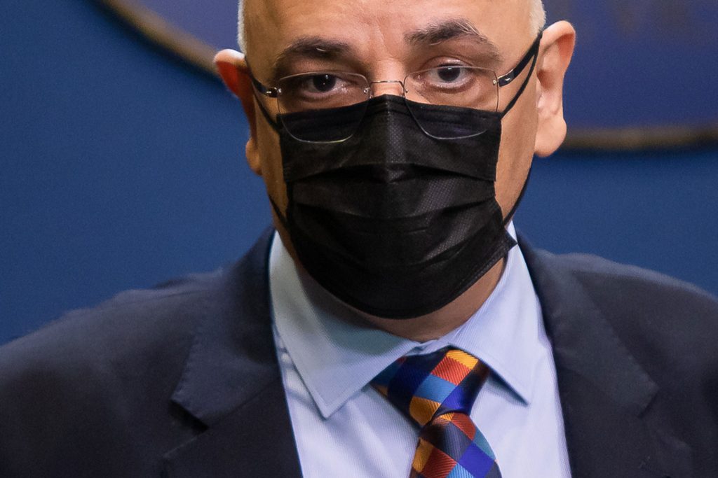 Câţi români trebuie vaccinaţi, de fapt? Raed Arafat are cifrele momentului