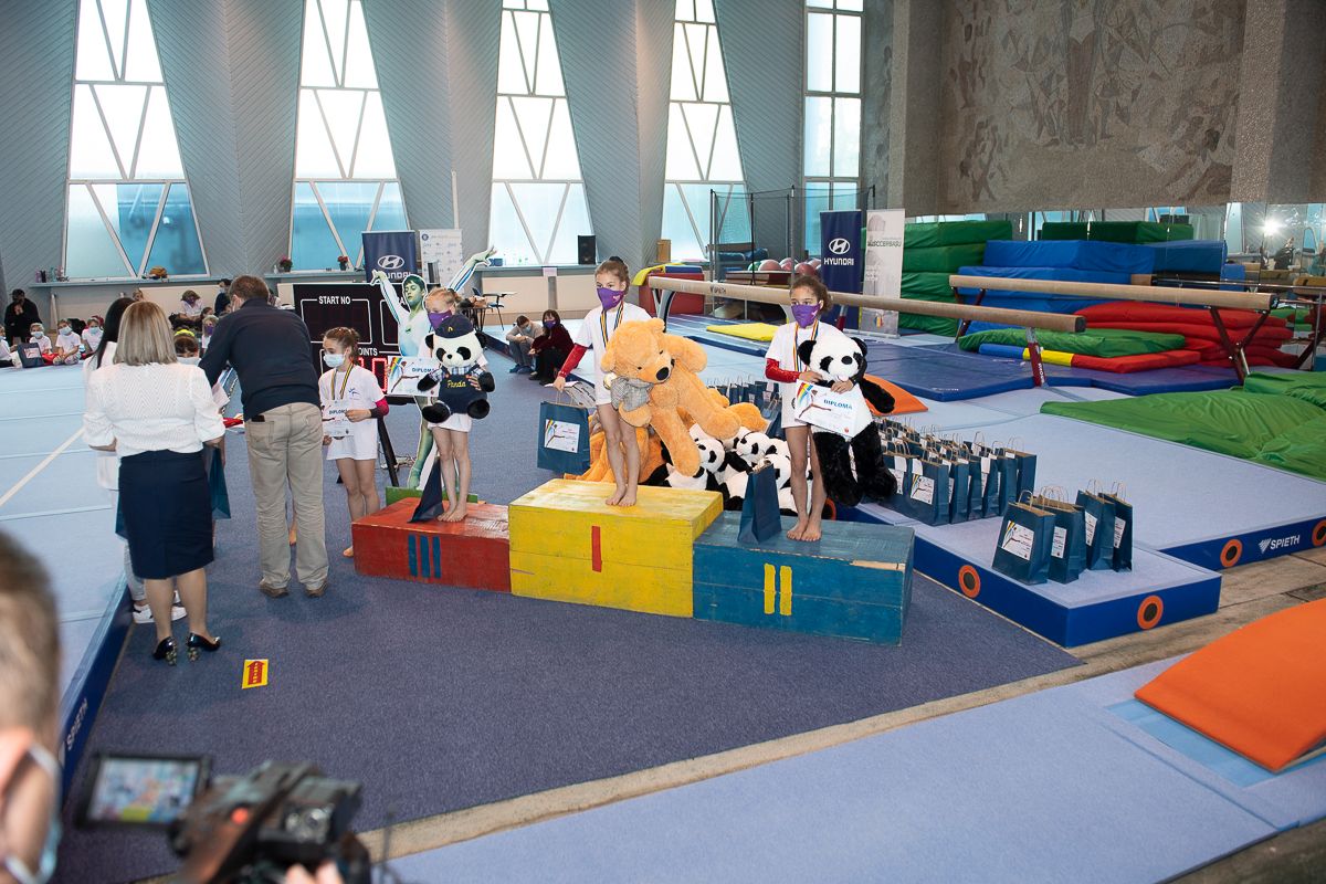 Anul 2026 sub semnul salvării a două baze sportive: refacerea CSM Onești și a bazinelor de la ”Lia Manoliu”