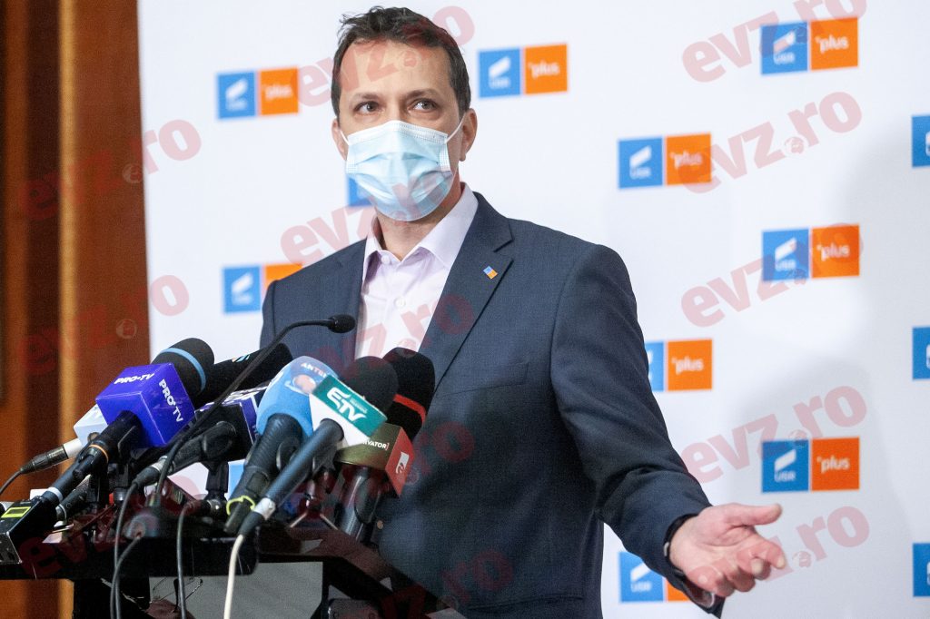 Este oficial. Ionuț Moșteanu: „USR nu va vota guvernul minoritar Nicolae Ciucă”