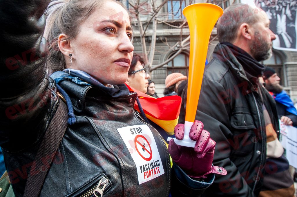 Alertă: începe revoluția! Valul 4 e pe val. Se închide țara după congresul PNL? VIDEO