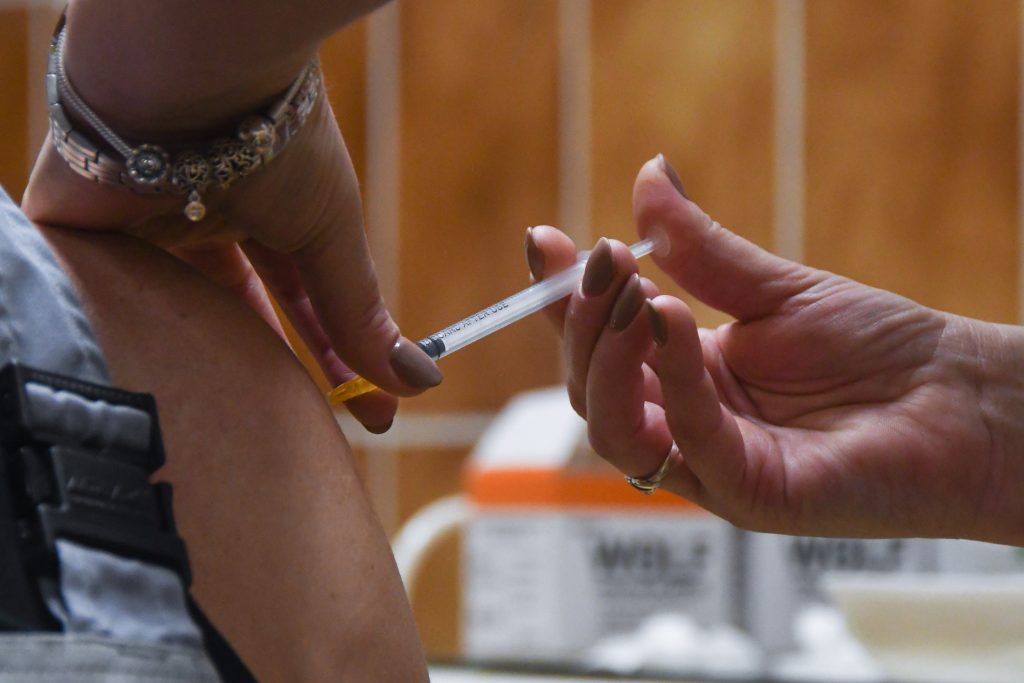 EvzPlay. Începe vaccinarea copiilor