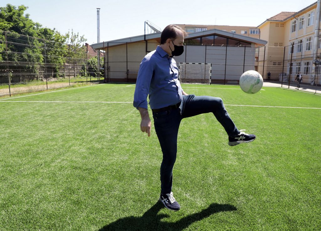 Premierul Cîțu, bucuros că nu mai este niciun județ în zona galbenă