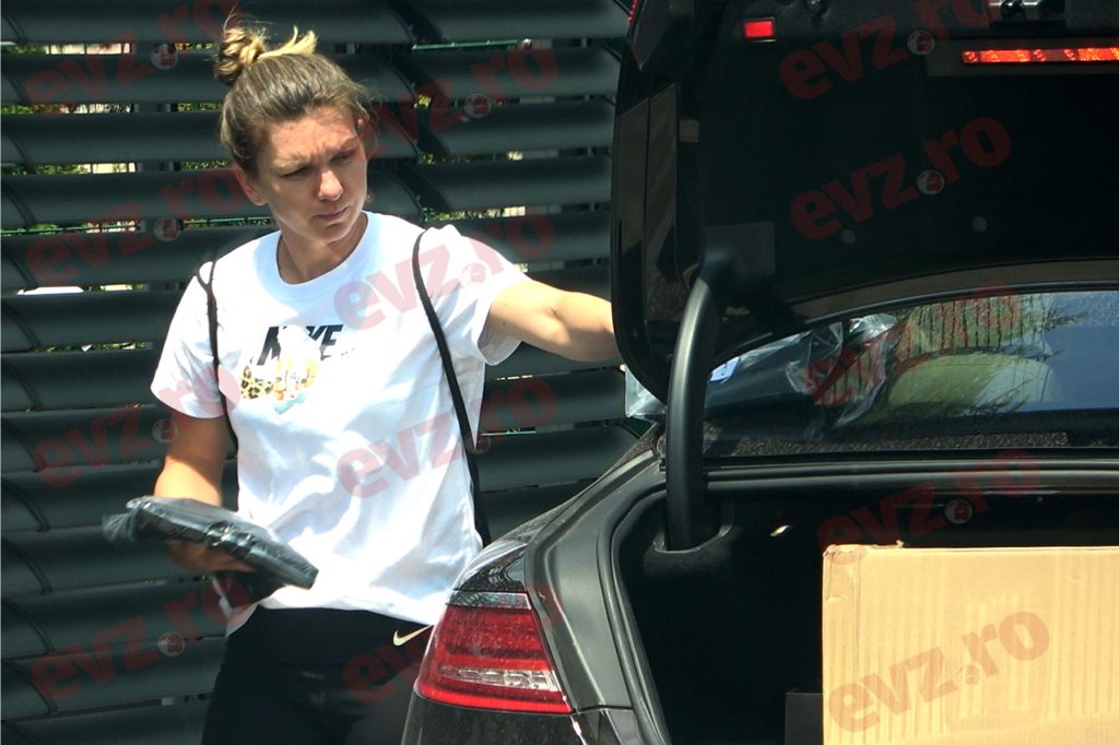 Simona Halep vrea să-l uite cât mai repede pe Toni Iuruc. Gestul surprinzător făcut de tenismenă