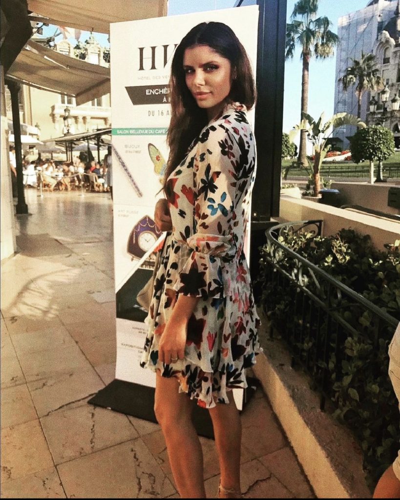 Din ce se întreține Ileana Lazariuc, după divorțul de Țiriac Jr.