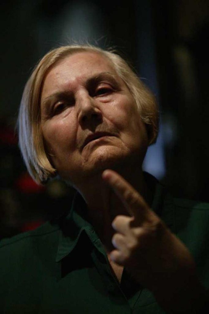 Interviu de colecție cu scriitoarea Ileana Vulpescu: „Aveam o milă față de Iisus, pentru că mi se părea de neconceput să-ți bată cineva cuie în picioare, în mîini...