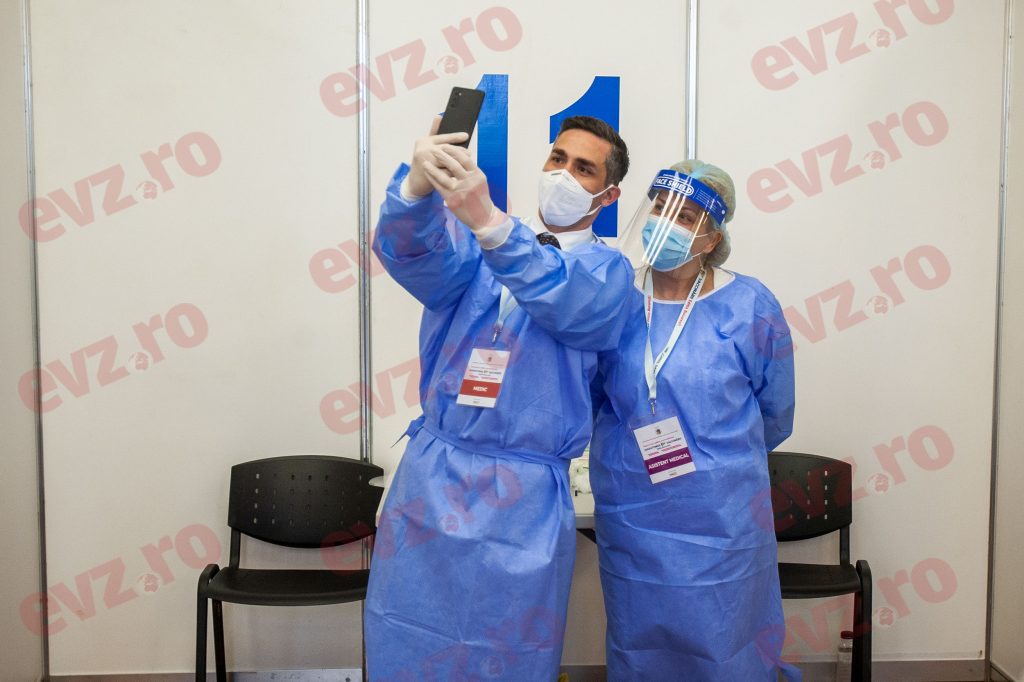 Vine marea relaxare. Valeriu Gheorghiță: „Avem garanţia de a ajunge la imunitatea de grup”