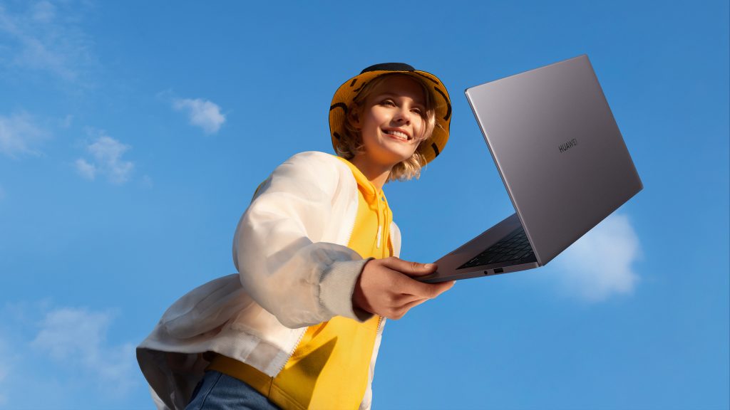 Noile MateBook D14 și D15 de la Huawei duc viteza la superlativ! 